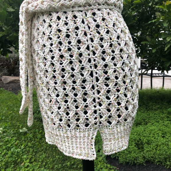 Handmade Crochet Short Sleeve Jux Tunic White XL with Belt - Picture 8 of 10